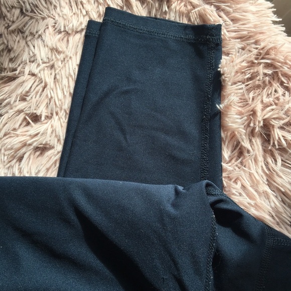 Dark Blue Leggings - Picture 2 of 4